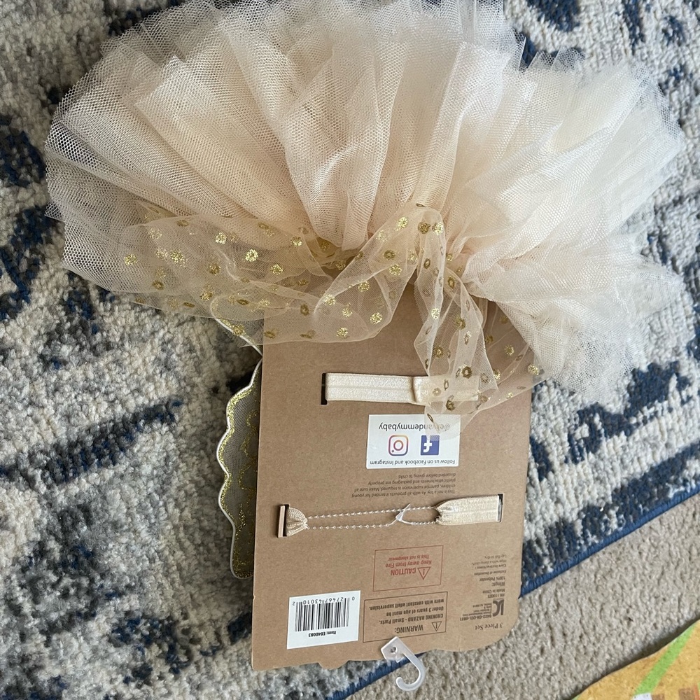 Infant tutu for photos